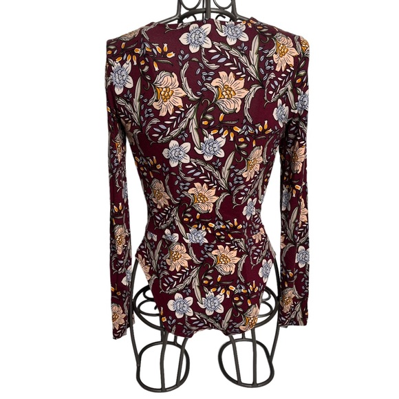 Forever 21 Long Sleeve Floral Boho Plunging Criss Cross Body Suit Size Small - Picture 5 of 13